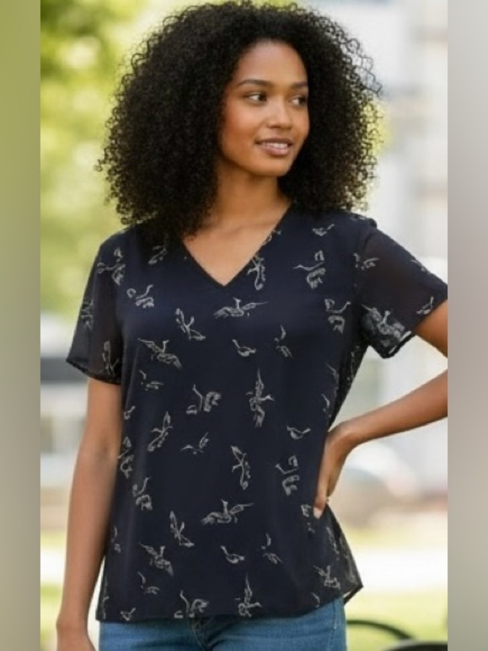 SM Wardrobe V-Neck Short Sleeve Top in Navy with white flying bird Print.  NWT